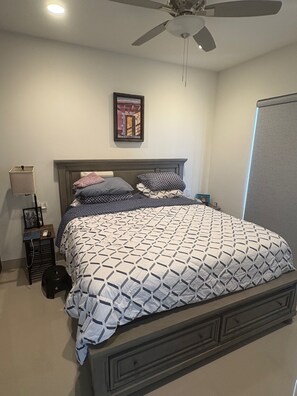 2 bedrooms, WiFi, bed sheets - 2-bedroom condo in tranquil Cabo San Lucas with AC and gym and full Ocean View (Cabo San Lucas)