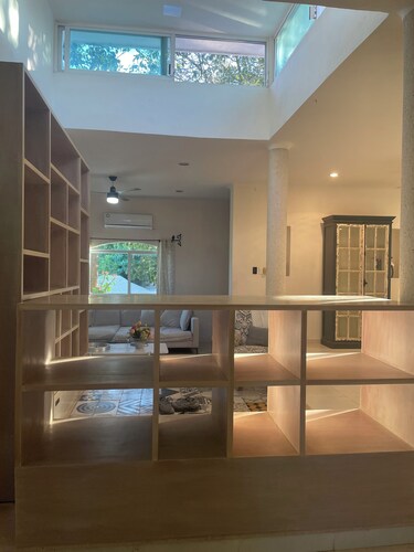 Enchanting 3 bedroom villa in Valladolid/peaceful garden quiet walkable location