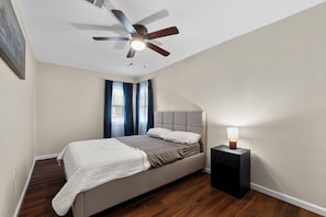 4 dormitorios, tabla de planchar con plancha, wifi y ropa de cama