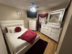 2 quartos, Wi-Fi de cortesia, roupa de cama