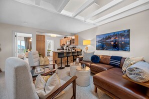 TV - Sugarbush Village - Ski in/Ski out (Warren)