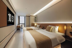 Basic Twin Room | Memory-foam beds, free minibar, laptop workspace, blackout curtains - Melton Hotel  Chongqing (Chongqing)