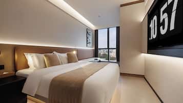 Standard Room, 1 King Bed, City View | Laptop workspace, blackout drapes, iron/ironing board, free WiFi