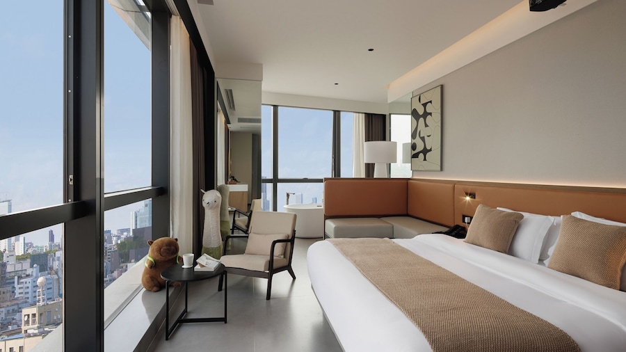 Melton Hotel Chongqing