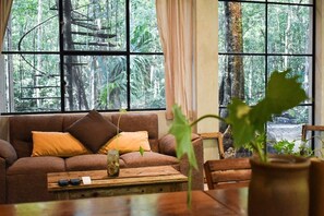 Living area - Beautiful House in the Heart of the Jungle - Yaáxnik (Tulum)
