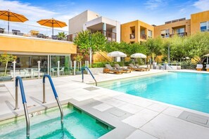 Pool - Bright 1BR w Pool & Fitness Center in Runway Playa Vista (Playa Vista)