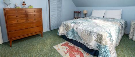 Second floor bedroom with queen-sized bed