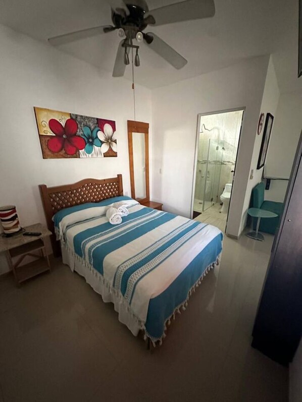 1 bedroom, WiFi, bed sheets