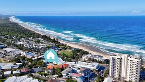 On the beach - Lucaya - 2/6 Frank Street (COOLUM BEACH)