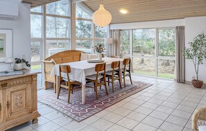Dining - Amazing home in Hals with house a panoramic view (Hals)