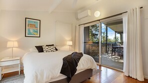 WiFi, bed sheets - 3 Shearwater Street, Peregian Beach, Noosa Area (PEREGIAN BEACH)