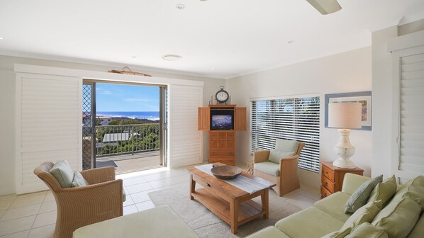 Living area - Kari 3 - 3/7 Peregian Esplanade (PEREGIAN BEACH)