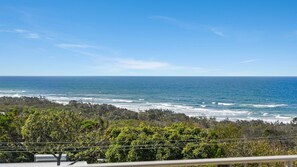 On the beach - Kari 3 - 3/7 Peregian Esplanade (PEREGIAN BEACH)