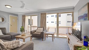 Living area - Vaai Moana - 5/10 Oriole Avenue (PEREGIAN BEACH)