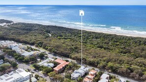 On the beach - 6/12 First Ave, Coolum Beach (Coolum Beach)