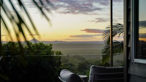 Interior - 282 David Low Way Peregian Beach (Peregian Beach)