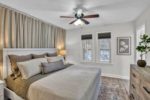 WiFi - 12 Bd! 11Ba! 18 Acres! Views! Prefect for Events! (Friendsville)