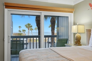 2 bedrooms, iron/ironing board, free WiFi, bed sheets - Boca Grande North - 17: Charming 2BR condo in scenic Boca Grande, perfect for relaxation. (Boca Grande)