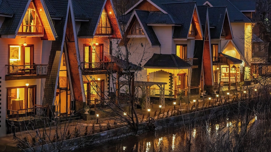 Q' Nest The Harmukh Hills Pahalgam