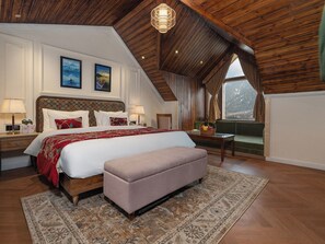 Iron/ironing board, free WiFi - Q' Nest The Harmukh Hills Pahalgam (Anantnag)