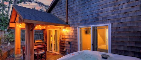 House (2 Bedrooms) | Front of property