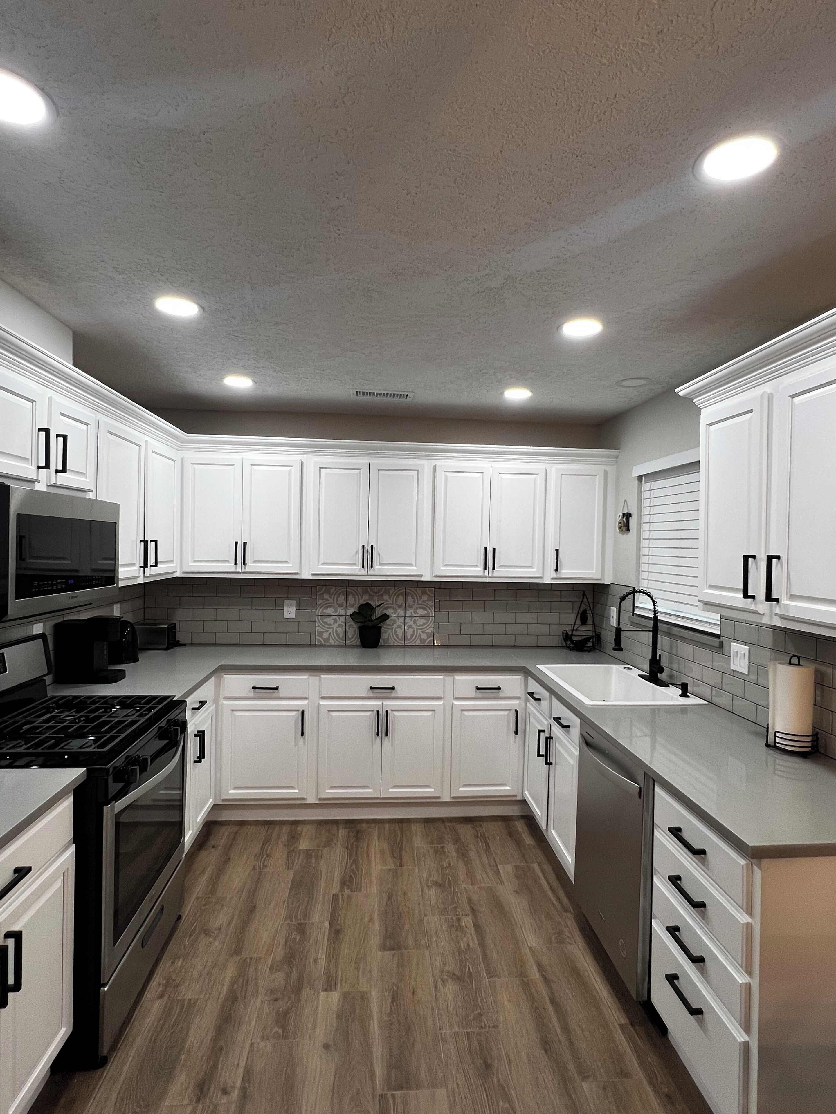 Microwave, oven, stovetop, dishwasher