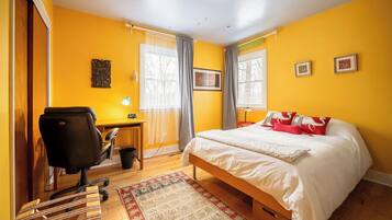 3 soveværelser, strygejern/strygebræt, internetforbindelse, sengetøj