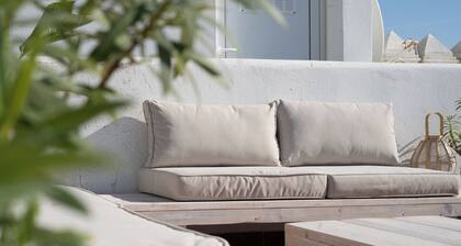 Luxury Penthouse • Rooftop • Sea views • Private Parking