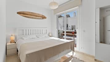2 chambres, fer et planche Ă repasser, Wi-Fi gratuit, draps fournis