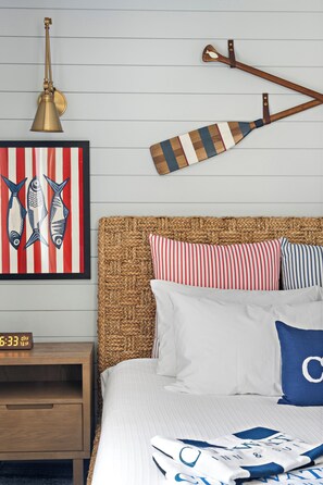 3 chambres, fer et planche à repasser, Wi-Fi, draps fournis