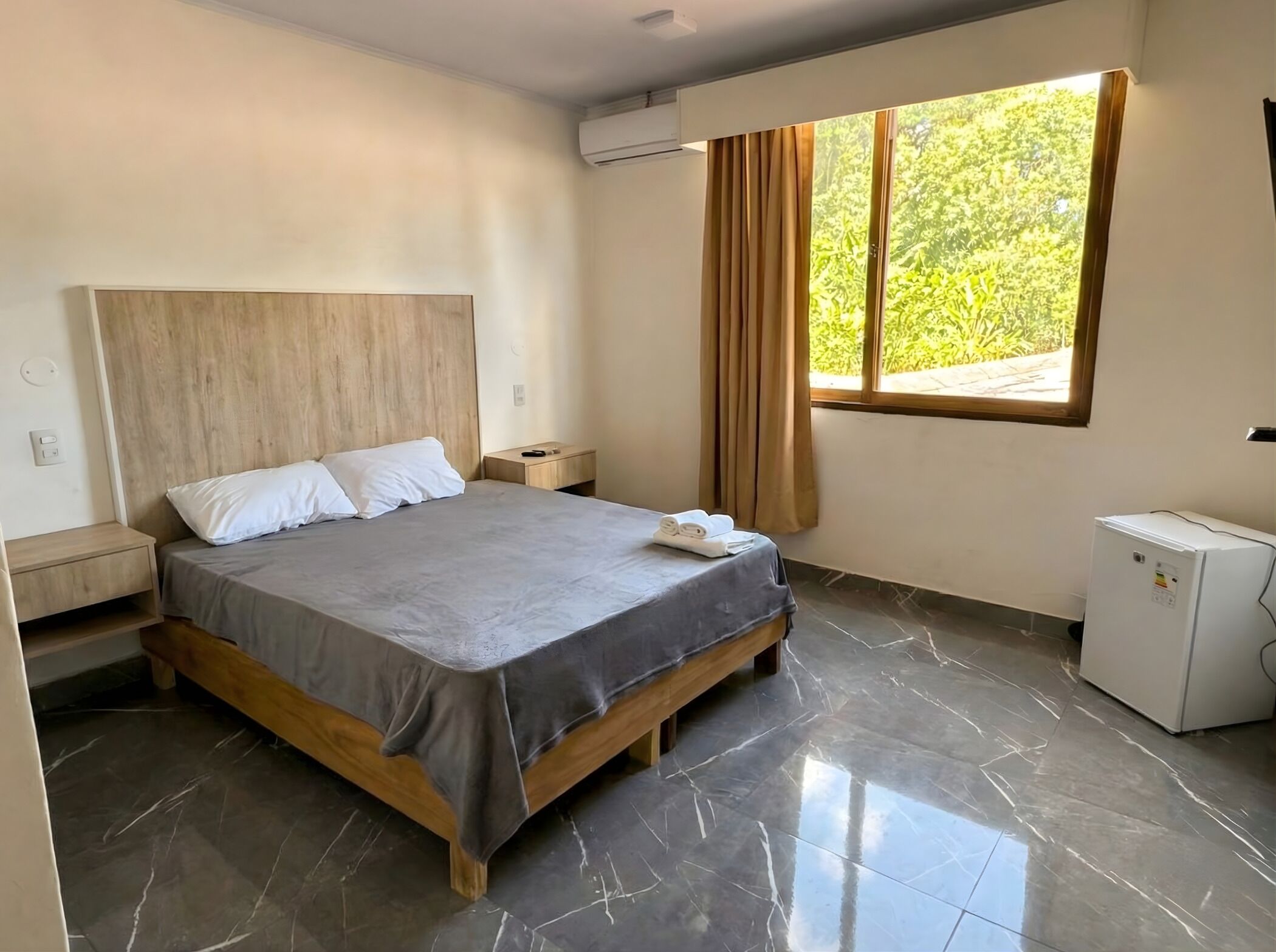 Økonomi-dobbeltrom | Wi-fi (inkludert)