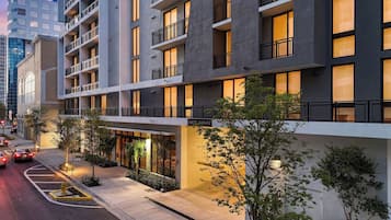 Estudio (4 Bedrooms) | Interior