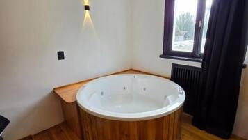 Executive Suite | Tab spa persendirian