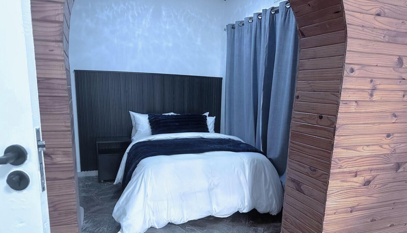 Deluxe Apartment, 1 Double Bed with Sofa bed, Patio, Garden View | Desk, laptop workspace, blackout drapes, iron/ironing board