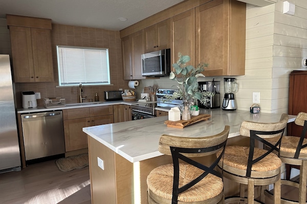 Microonde, forno, piano cottura, lavastoviglie