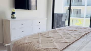 Fer et planche à repasser, Wi-Fi, draps fournis