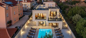 Amazing home in Zaton with private swimming pool, can be inside or outside