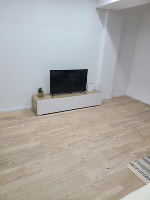 Interior - Celeste - Mulhouse Near Center (Mulhouse)
