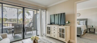 Pool, Docks! Angler Oasis 2 Mi to Tigertail Beach