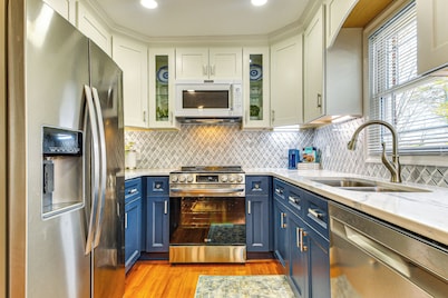 Stay Near Averett & Caesars! Cozy Home w/ Patio