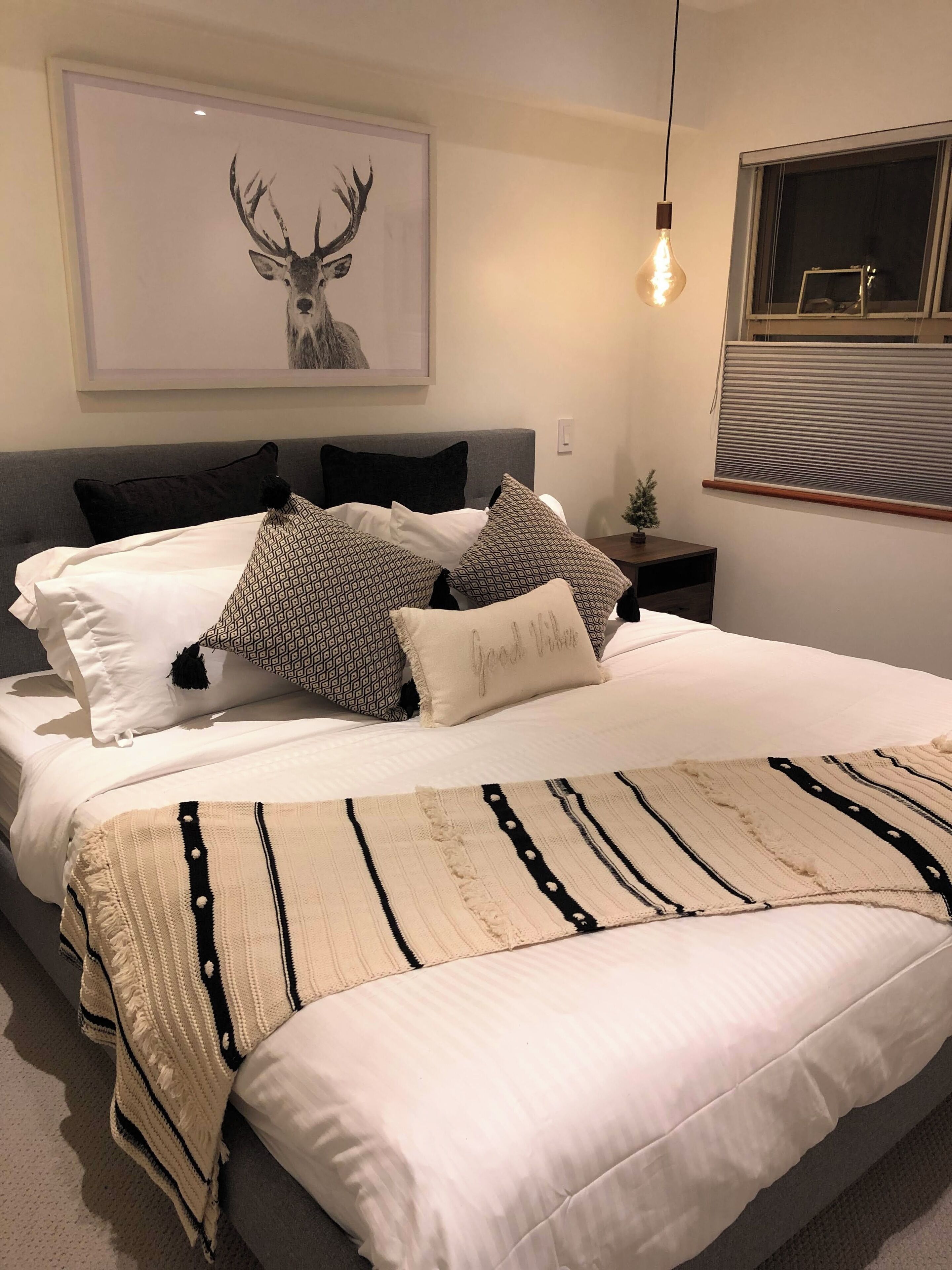2 chambres, fer et planche à repasser, accès au Wi-Fi (inclus)