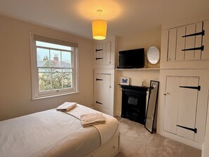 2 chambres, fer et planche à repasser, Wi-Fi, literie fournie