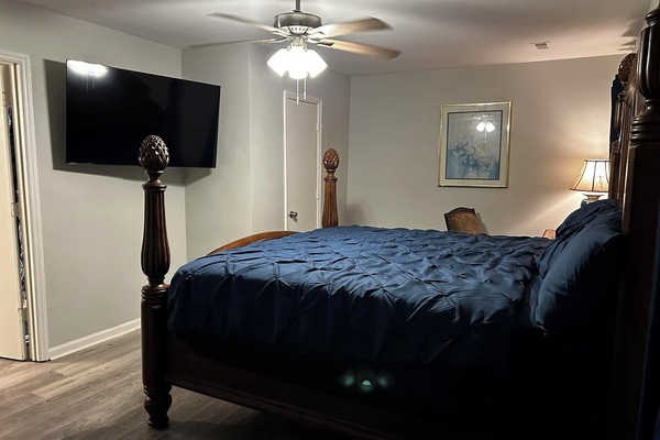 3 slaapkamers, een strijkplank/strijkijzer, wifi, beddengoed