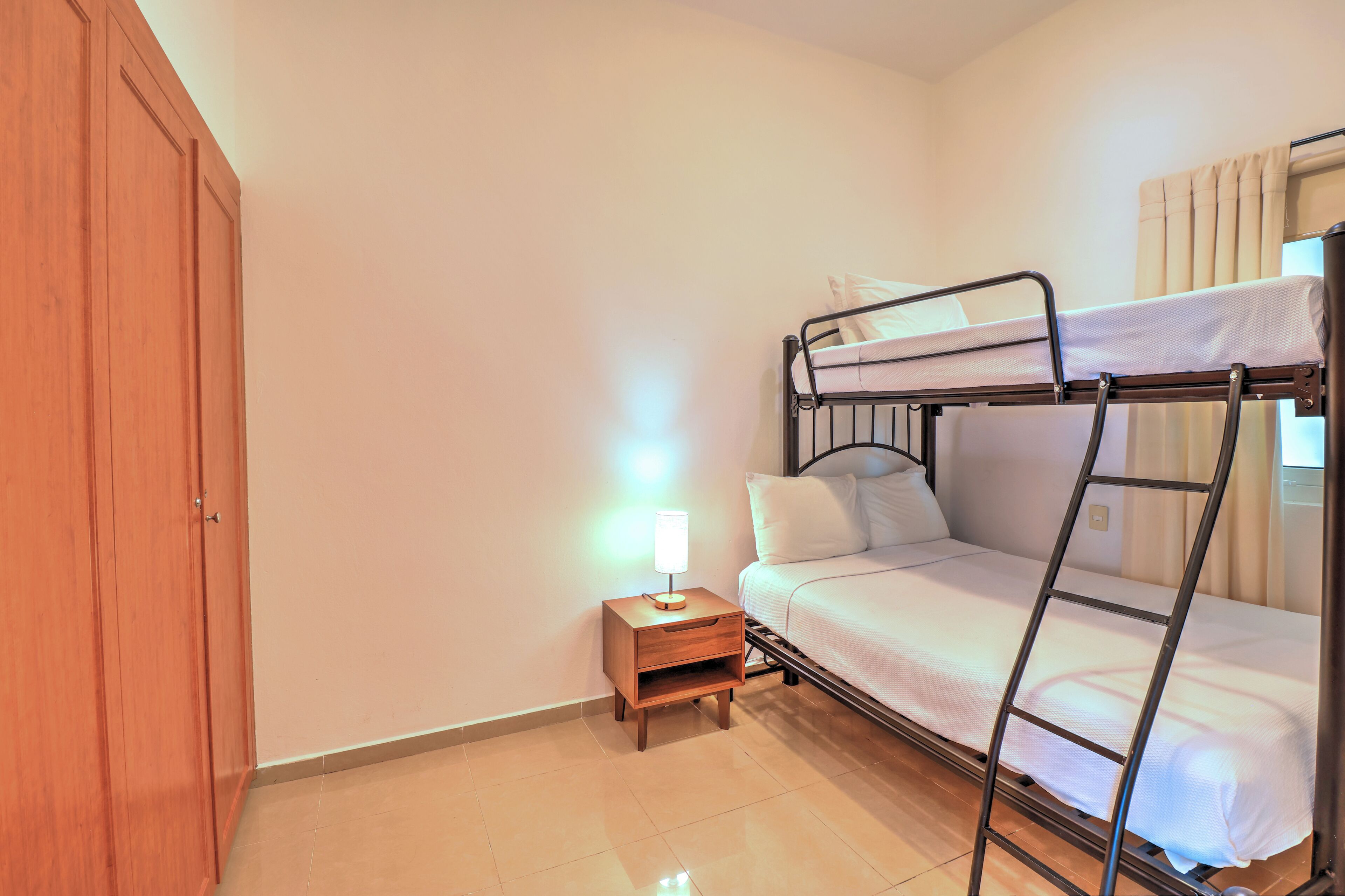Coffres-forts dans les chambres, Wi-Fi gratuit