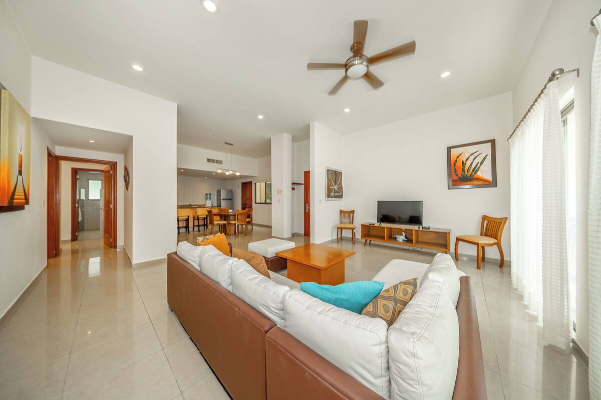 Standard Apartment, Balcony, City View (Palmar 5ta Avenida #207) | Living area