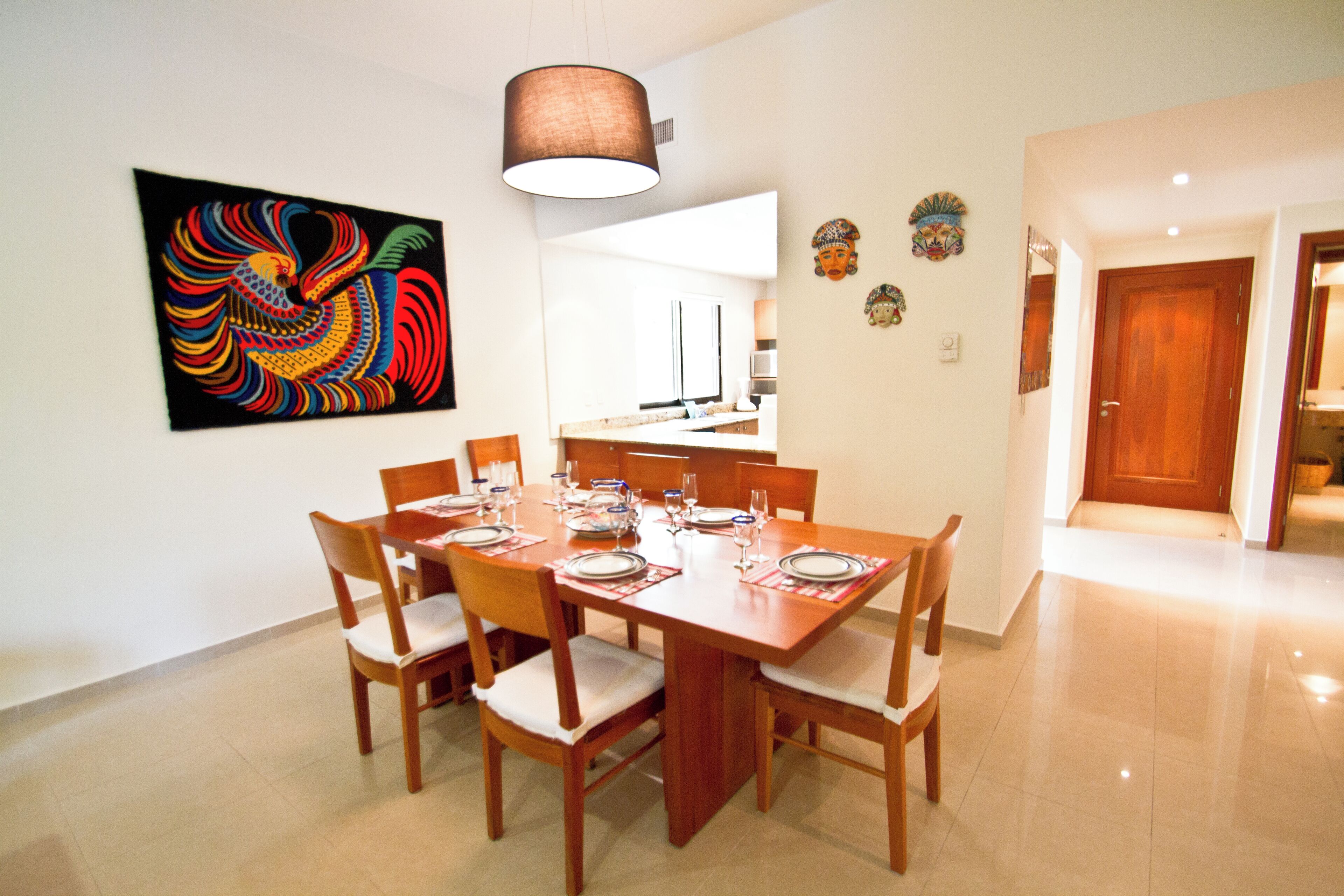 Apartamento standard, sacada, vista para a piscina | Sala de estar