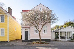 Exterior - Colorful House w. Outdoor Space + Parking (Charleston)