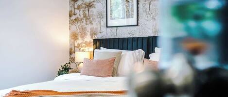 Ferros/tábuas de passar roupa, Wi-Fi, roupa de cama