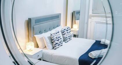Bright 3BR Home | Manchester | Wi-Fi & Parking