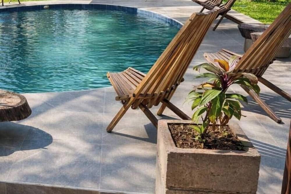 amalfi surf lodge